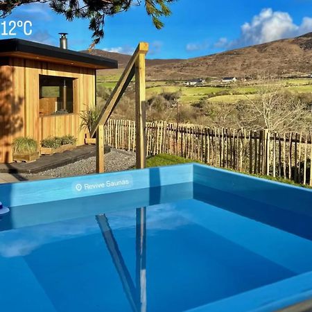 Rostrevor Mountain Lodge - Glamping Pods - Revive Sauna & Hot Tubs מראה חיצוני תמונה