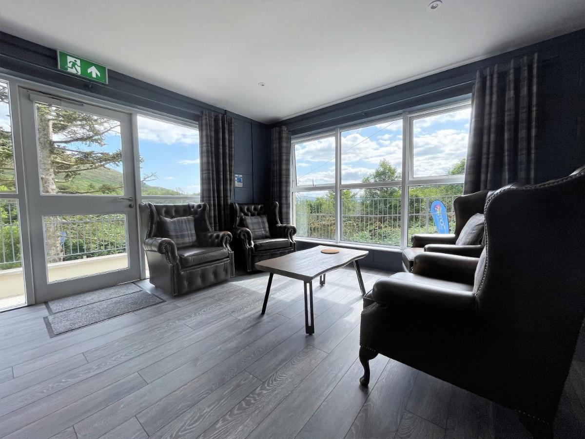Rostrevor Mountain Lodge - Glamping Pods - Revive Sauna & Hot Tubs מראה חיצוני תמונה