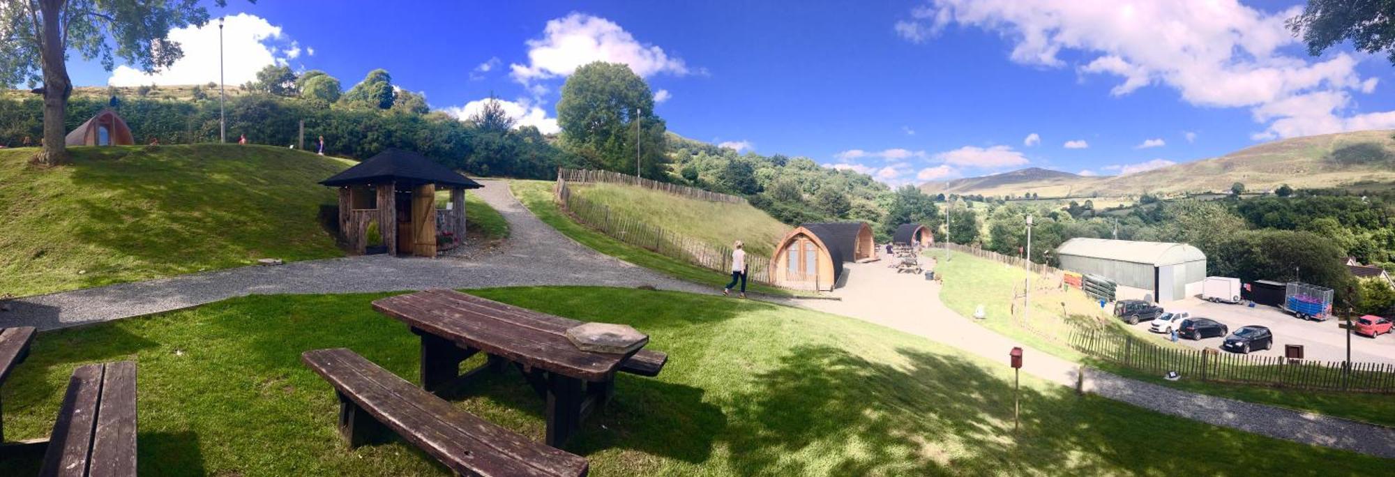 Rostrevor Mountain Lodge - Glamping Pods - Revive Sauna & Hot Tubs מראה חיצוני תמונה
