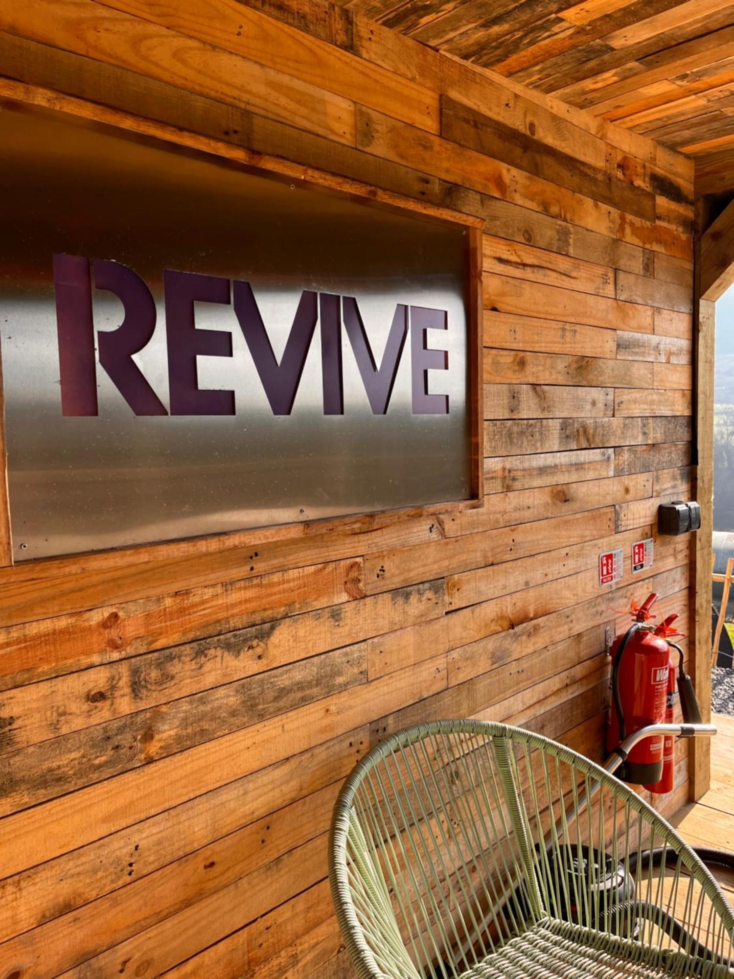 Rostrevor Mountain Lodge - Glamping Pods - Revive Sauna & Hot Tubs מראה חיצוני תמונה